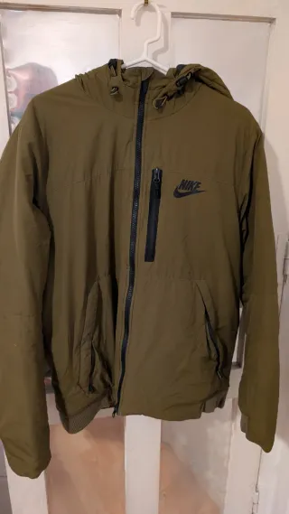 Chaqueta Nike verde