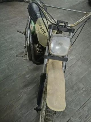 Peugeot SX5 Trail Moto Clásica