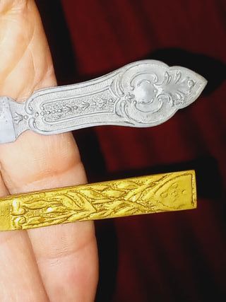 Dois Corta-Papéis Vintage