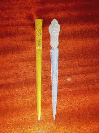 Dois Corta-Papéis Vintage