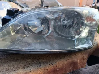 Faros Ford Mondeo