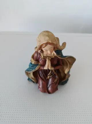 Vergine Maria per il presepe di Natale