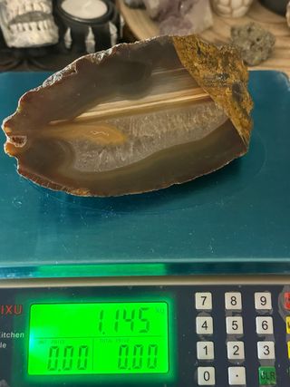 Agata grezza 1,145 kg