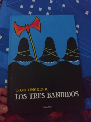 Los tres bandidos (Spanish Edition)