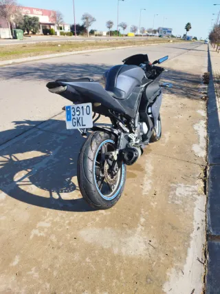 Yamaha YZF 125cc 4T Moto