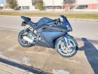 Yamaha YZF 125cc 4T Moto