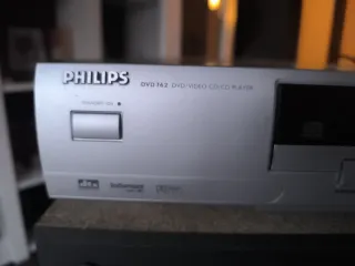 Reproductor DVD/CD PHILIPS DVD762