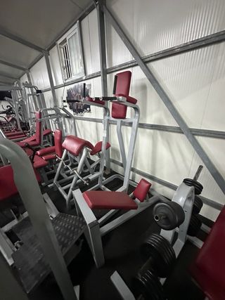 GIMNASIO COMPLETO
