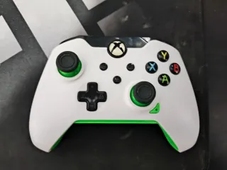 Mando Xbox One PDP