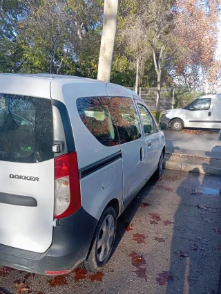 Dacia Dokker 2013