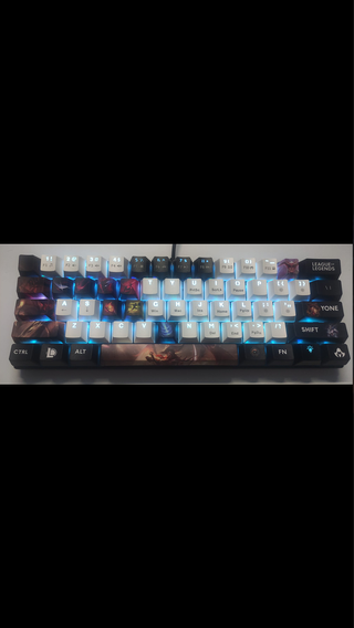 Teclado Mecánico League of Legends Yone