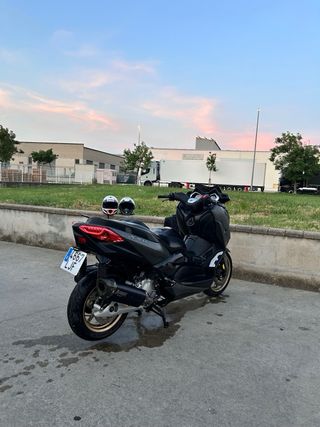 Yamaha Xmax