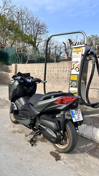 Yamaha Xmax