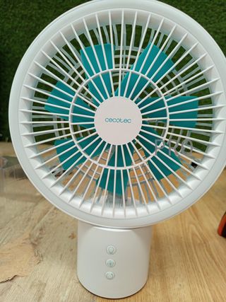 Cecotec Ventilador de Sobremesa a Batería