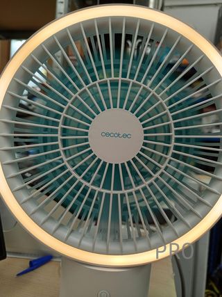 Cecotec Ventilador de Sobremesa a Batería