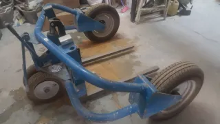 Traspalet de obra azul