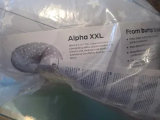 Cojín de lactancia estrellas gris