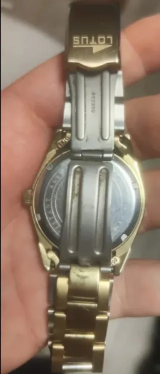 Lotus Reloj de Vestir 15799/1 Dorado