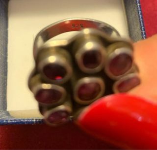 Anello Argento con Pietre Rosse granate
