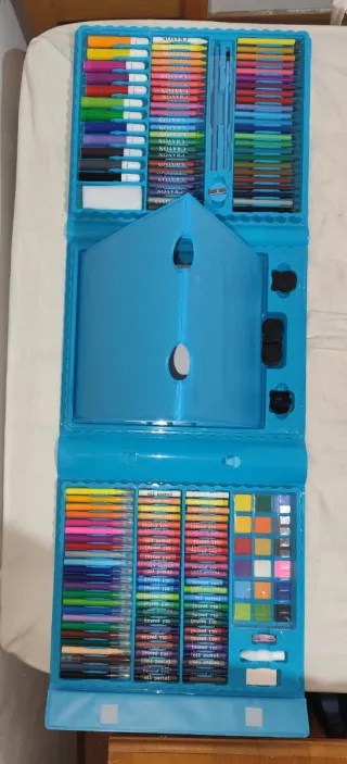 NUEVO! Set de Arte Infantil 208 Piezas NUEVO 100%