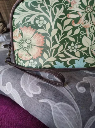 Neceser infantil con dibujo de muñeca