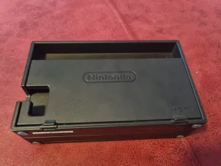 Nintendo Switch + 4 Joy-Con + Dock