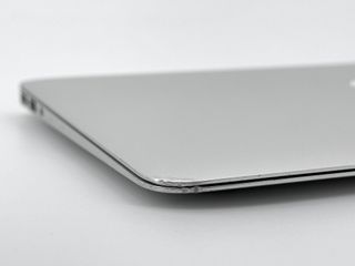 MacBook Air 11" Intel Core i5 1.3GHz 2 núcleos - SSD 128Gb - RAM 4Gb