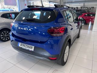 Dacia Sandero Stepway TCE 90CV 2024