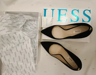 Zapatos Stilettos Guess Negros