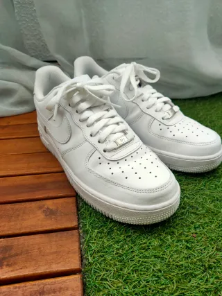 Nike Air Force 1 '07 Blancas Talla 41