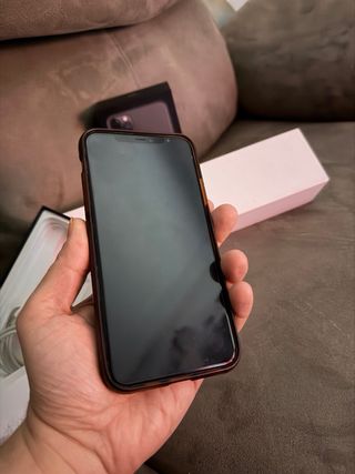 iPhone 11 Pro Max 64GB y Apple Watch S3