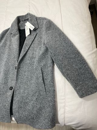 Abrigo Zara Gris Paño Hombre,talla M grande .