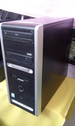PC Windows XP retro Negro/Plata