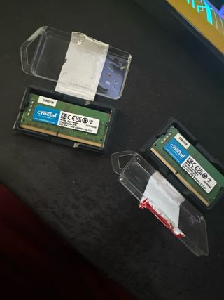 Memoria RAM Crucial DDR4 Portátil 8GB x2