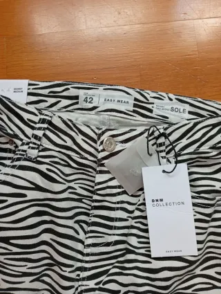 Pantalones Tresor Rojos Talla 42