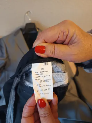 Traje de hombre talla 48 gris