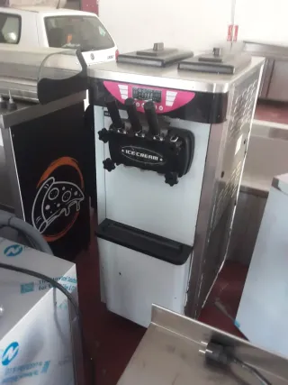 Máquina de helado Soft 3 grifos.