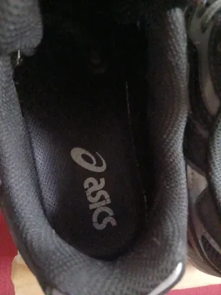 Asics Gel NYC Zapatillas Negras y Grises