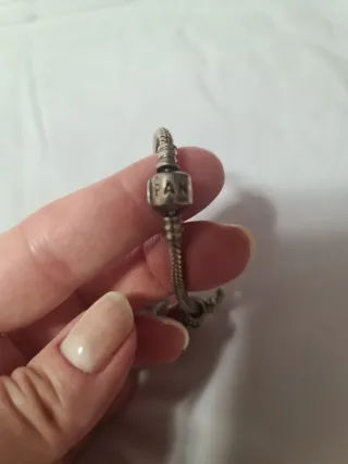 Pulsera Pandora con charms