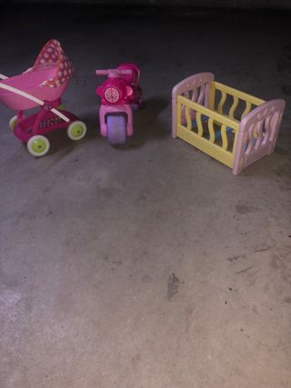 Lote Juguetes: Cochecito, Moto y Cuna