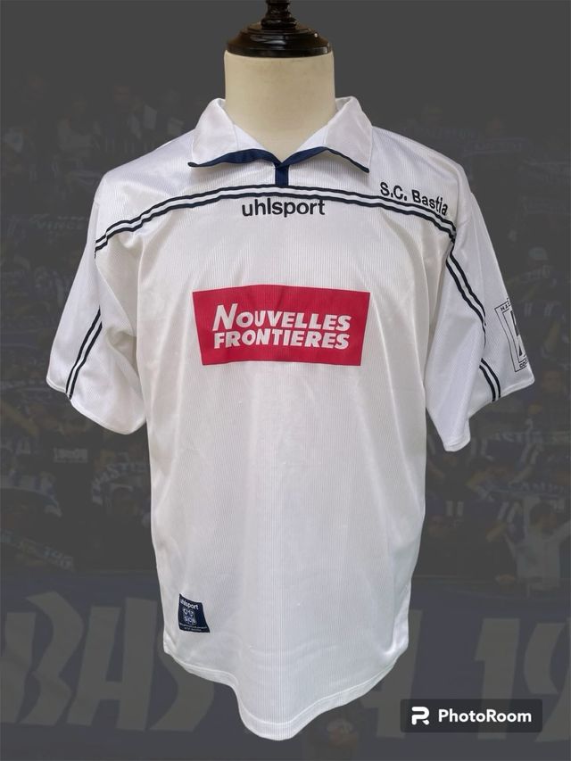 Camiseta vintage SC Bastia 2001/02