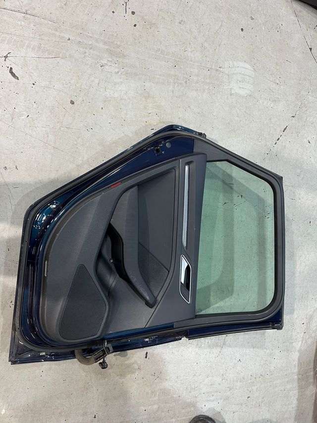Puerta Trasera Izquierda Audi A3