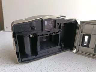 Cámara Yashica ClearLook AF Plata