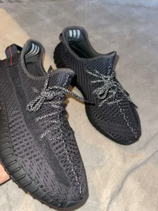Adidas Yeezy Boost 350 V2