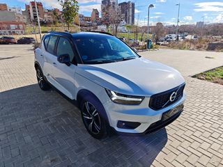 Volvo XC40 2021 T5 R-DESIGNE HIBRIDO ENCHUFABLE