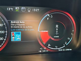 Volvo XC40 2021 T5 R-DESIGNE HIBRIDO ENCHUFABLE