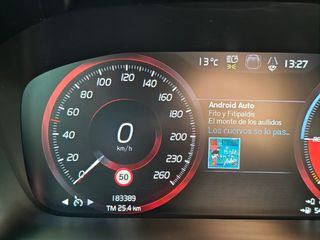 Volvo XC40 2021 T5 R-DESIGNE HIBRIDO ENCHUFABLE