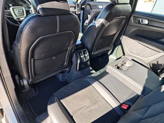 Volvo XC40 2021 T5 R-DESIGNE HIBRIDO ENCHUFABLE