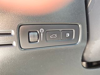 Volvo XC40 2021 T5 R-DESIGNE HIBRIDO ENCHUFABLE