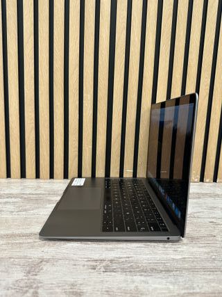 MacBook Air 13" 2018 i5 8gb 256gb SSD